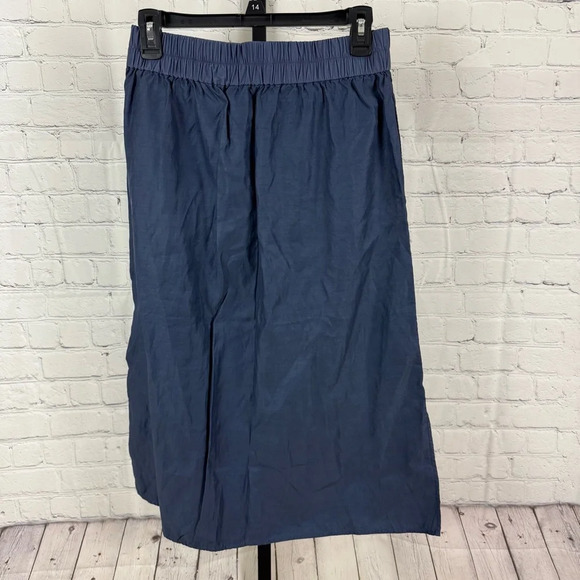 COS Navy Lightweight Midi Skirt Pockets Size 4 - Picture 6 of 7